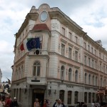 OLYMPUS DIGITAL CAMERA