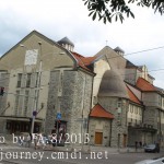 OLYMPUS DIGITAL CAMERA